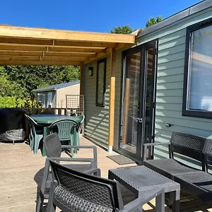 Mobilhome Confort R10 Domaine De Lanniron Camping